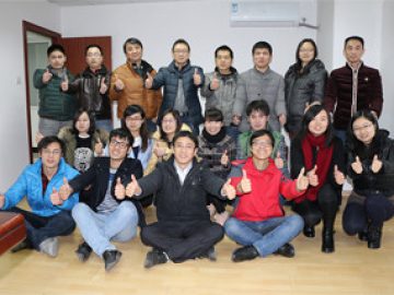 کارگران B2B در دفتر مرکزی، 2018 2016